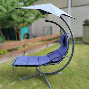 Schaukel-  Hängeliege von Kesser mit Sonnenschirm