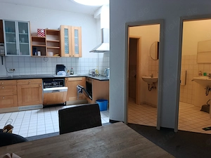 2 große WG-Zimmer in 80,59 m  Wohnung für Studierende    nur 11 km zur Uni