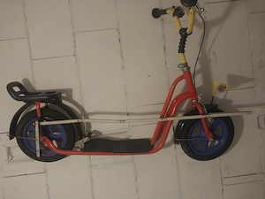Kinderroller mit Trittbrett + Bremse