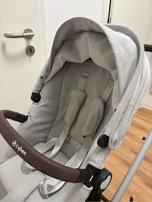 Cybex Eos Lux Kinderwagen inkl. Babywanne   sehr guter Zustand