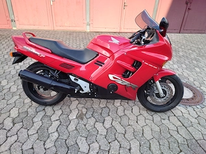 Honda CBR 1000 F