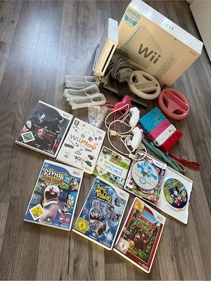Nintendo Wii mit vielen Spielen und Zubehör