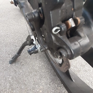 E-Bike ist die Hinterrad - Schwinge gebrochen