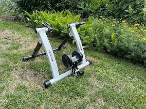 Bikemate Rollentrainer 