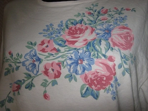Original VINTAGE Trachten Folklore Rosen Blumen Blüten Romantik T-Shirt Francoise Saget 42- 46 M-L