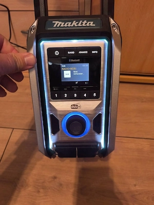 Makita Radio Neu 