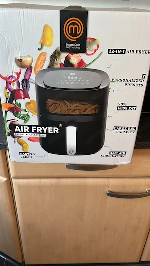 Selling a MasterChef hot air fryer (5.5 liters) in good condition