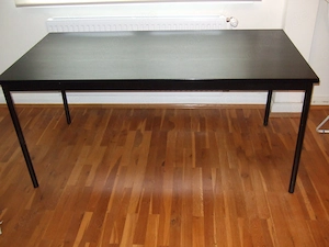 Büro-Schreibtisch, schwarz, H 72 cm, L 160 cm, B 80 cm