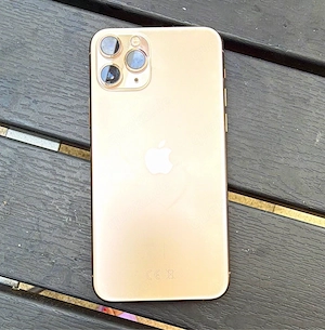 Apple iPhone 11 Pro 256 GB Gold Smartphone mit Triple-Kamera