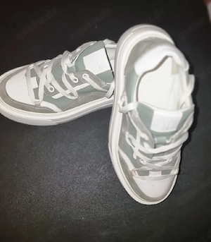 Turnschuhe