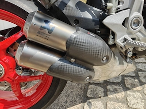 Ducati SuperSport S - Akrapovi  | TÜV neu | nur 7.900 km