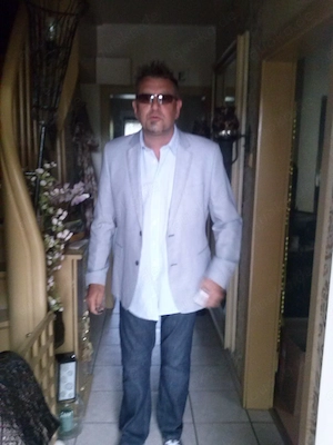 Ihr sucht für MMF einen Mitspieler, Ich 56 J Jung suche ein Paar um Sie zu verwöhnen