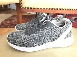 Sneaker, Gr. 36, NEU