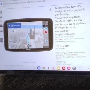 TomTomNavigationsgerät 7 " mit Halterung zu verkaufen 2 Jahre alt