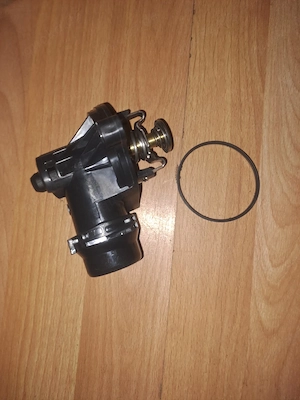 Bmw E46 Thermostat Neu mit Dichtung 