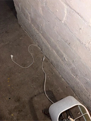 Vintage Nachttischlampe mit Stativfuß im Industrie-Look Bild 3