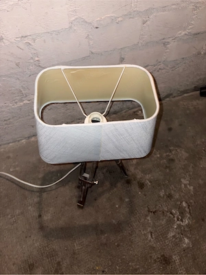 Vintage Nachttischlampe mit Stativfuß im Industrie-Look Bild 4