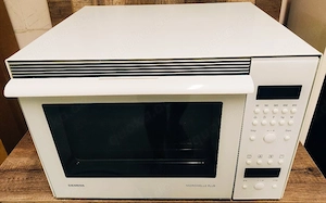 Siemens Mikrowelle mit Backoffen + Grill Mikrowelle Plus 