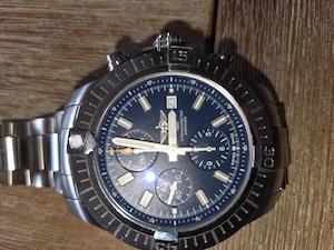 Breitling Avenger A13317