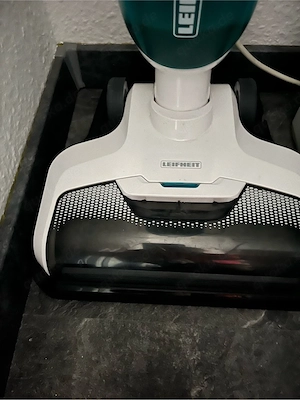 Akkus Saugwischer
