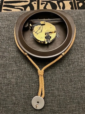 Vintage Heges Wanduhr mit Hermle Uhrwerk - 50er 60er - voll funktionsfähig Bild 2