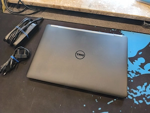 DELL || Latitude E7470 | i5-6300U - HD520 - 8Gb2666 - 256GbM2.SSD - Win11 [Akku Neu]