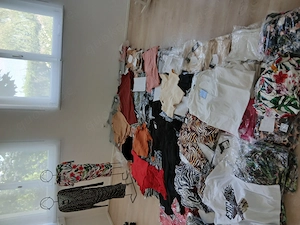 Ladenauflösung NEUE Damenbekleidung C&D MODA | T-Shirts, Leggings, Tops, Kleider | XS XL | ab 1  