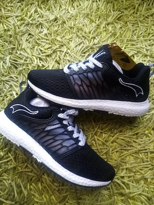 One Mix Schuhe in der Größe 38 Bild 4