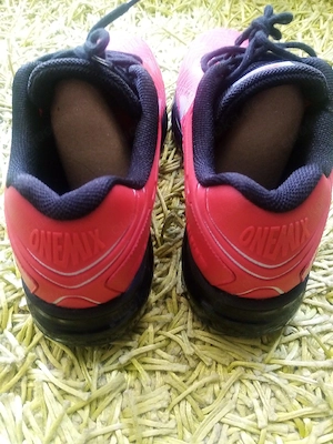 Neue One Mix Schuhe in der Größe 43 Bild 3
