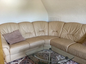 großes Ecksofa mit Relaxfunktion