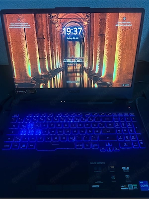 Asus Tuf gaming F15 laptop  Bild 3