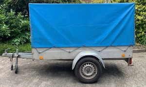 750 kg Kastenanhänger 2003
