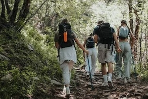 Gemeinsam Freizeit Wandern Gruppen treffen neue Kontakte u.s.w