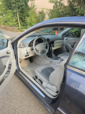 Mercedes Benz CLK 240 