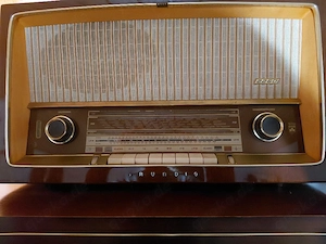 Grundig, Radio, aus den ca 60er Jahren Bild 1