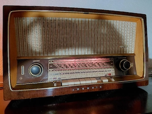 Grundig, Radio, aus den ca 60er Jahren Bild 2