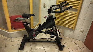 Verkaufe Hometrainer   Spinningrad IC1 Indoorbike