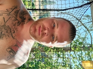Suche eine Ältere Dame ab 40J Besuchbar bin ich in Ratingen lintorf.