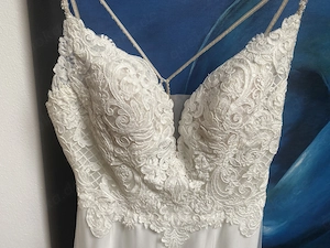 Bezauberndes Brautkleid nur Anprobe; Hochzeit fand nicht statt!