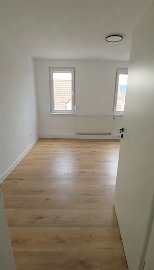 Schöne helle WG Zimmer sucht Dich !  Bild 4