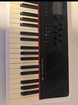 Nektar Panorama P6 MIDI Keyboard