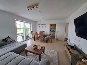 Schöne 3-Zimmer ETW ( KfW 55 ) mit Terrasse und 100 qm Privatgarten Bild 4