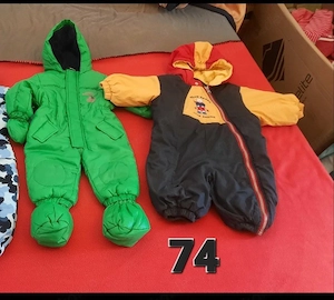 Jacken und Anzüge unisex Kinder 