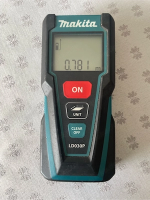Makita LD030P Laser-Entfernungsmesser