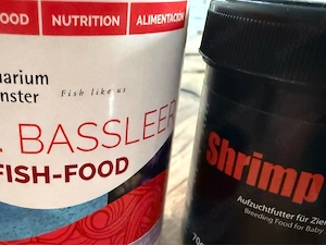 Premium Futter für Medaka Fische und Garnelen