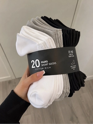 neue socken zu verkaufen