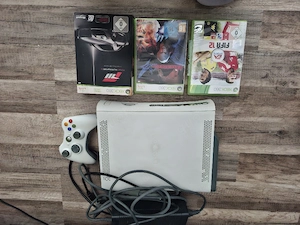 Xbox 360 mit Controller 