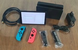 Nintendo Switch OLED 64GB