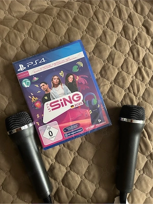 Let's Sing 2025 - inkl. zwei Mikrofone - neuwertig!