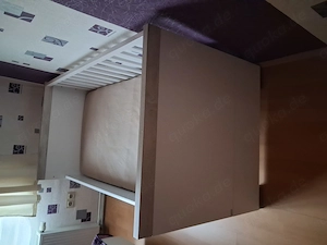 Stabiles und robustes Kinderbett 
